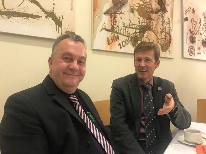 Sven Röhl von JBL und DI Andreas Schramm, Präsident Sven Röhl von JBL und DI Andreas Schramm, Präsident