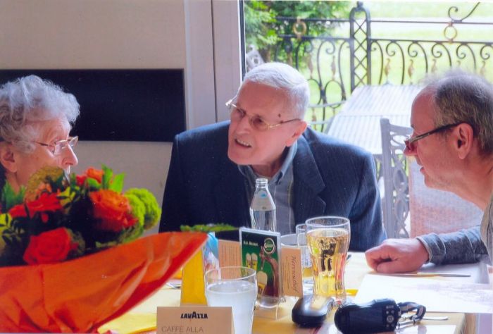 2015 - 90er Geburtstag von Prof.Otto Gartner, gemeinsam mit seiner Frau und Dr. Anton Lamboj 2015 - 90er Geburtstag von Prof.Otto Gartner, gemeinsam mit seiner Frau und Dr. Anton Lamboj
